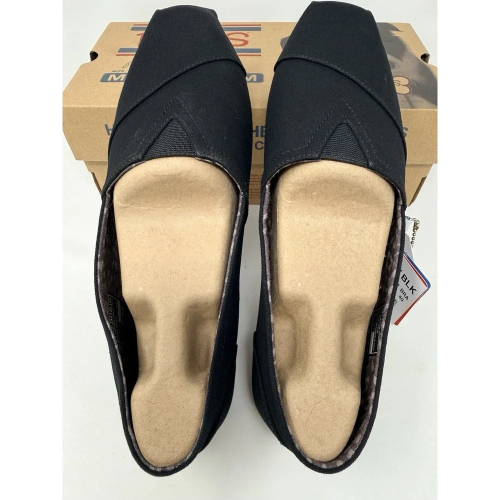 Skechers Bobs Women's Slip-On Shoe Plush Peace And Love Size 10 Wide Black Flats